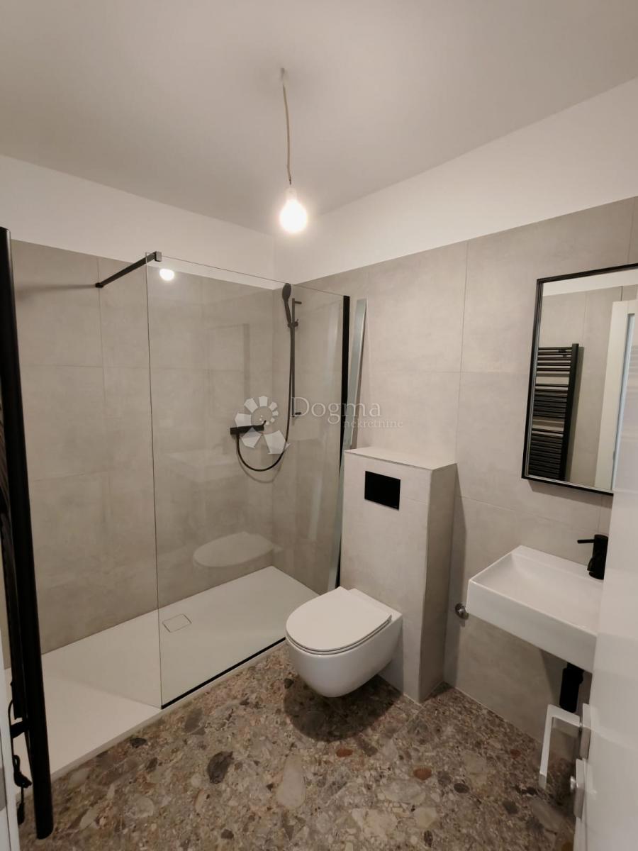 Stanovanje Novi Bokanjac, Zadar, 151m2