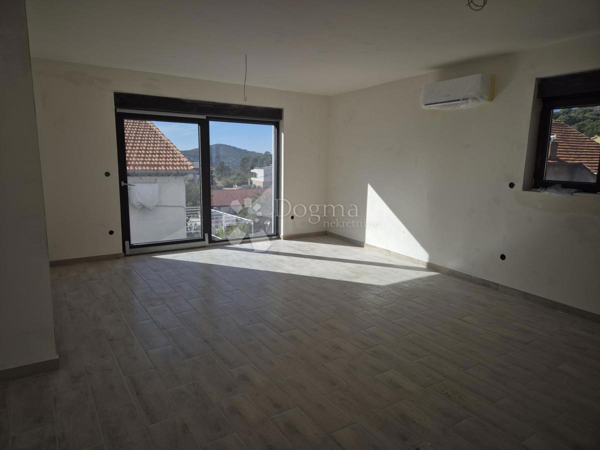 Stanovanje Crnica, Šibenik, 89,34m2