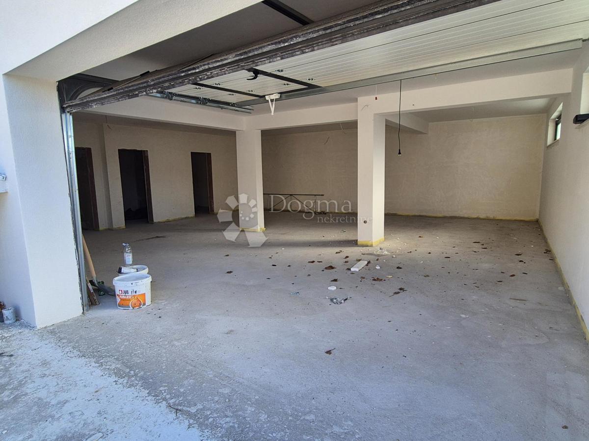 Stanovanje Crnica, Šibenik, 89,34m2