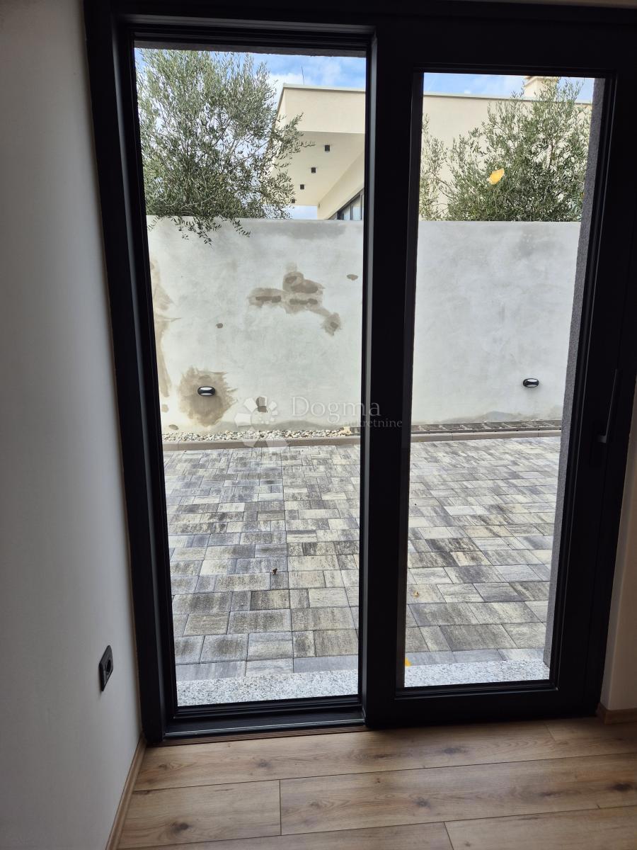 Stanovanje Brodarica, Šibenik - Okolica, 82,27m2