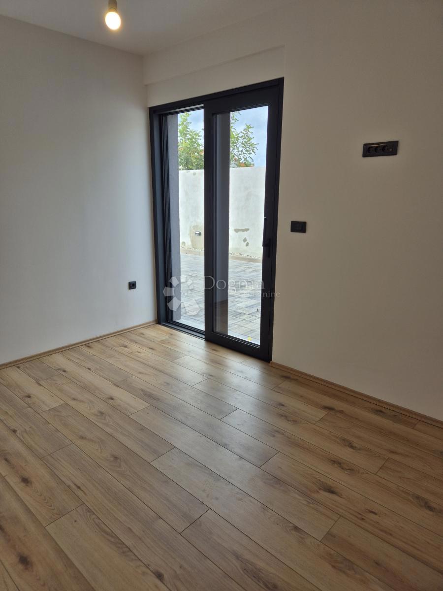 Stanovanje Brodarica, Šibenik - Okolica, 82,27m2