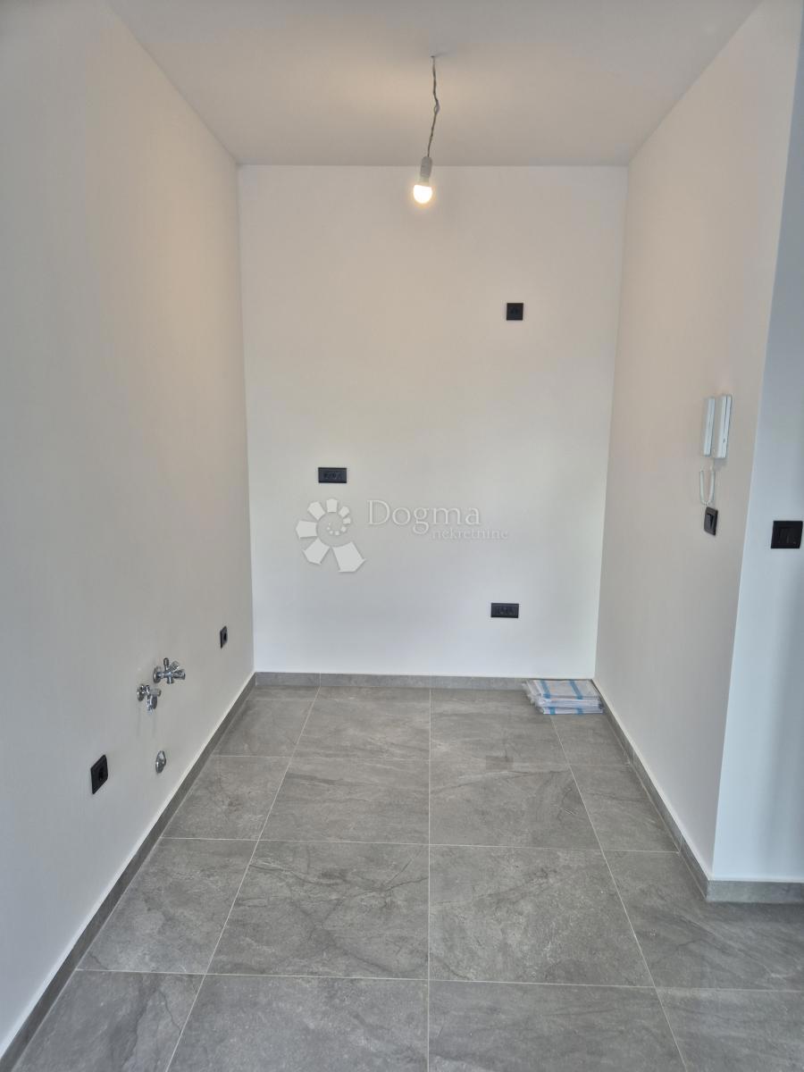 Stanovanje Brodarica, Šibenik - Okolica, 82,27m2