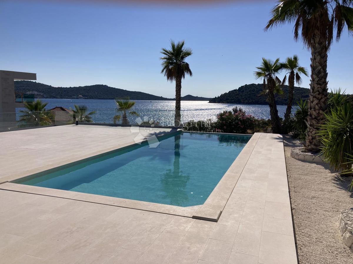 Lux Stanovanje Ražanj, Rogoznica, 117m2