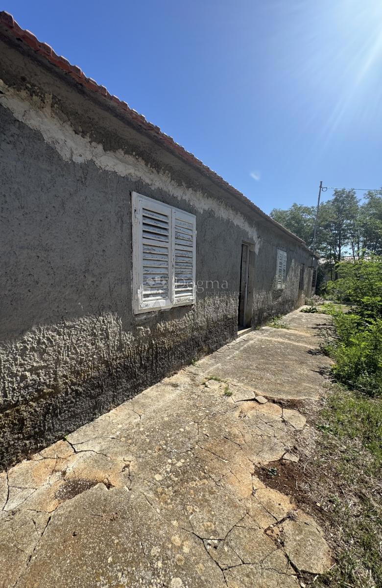 Hiša Sikovo, Sveti Filip I Jakov, 177m2