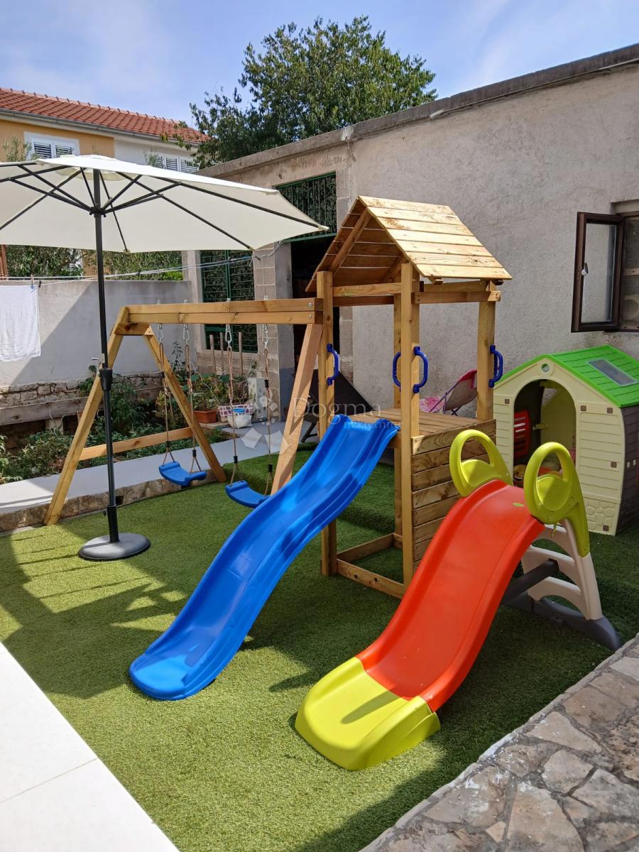 Hiša Bilice, Šibenik - Okolica, 190m2