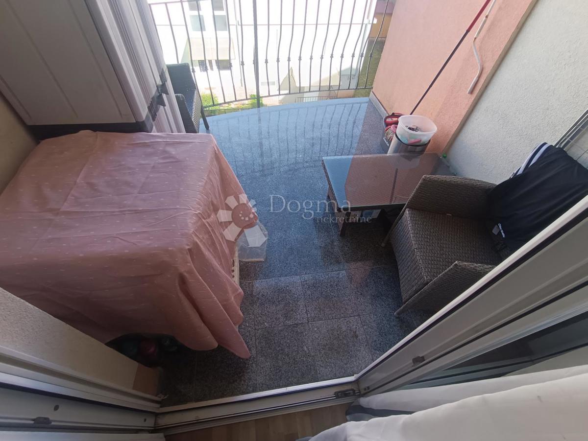 Stanovanje Centar, Pula, 65m2