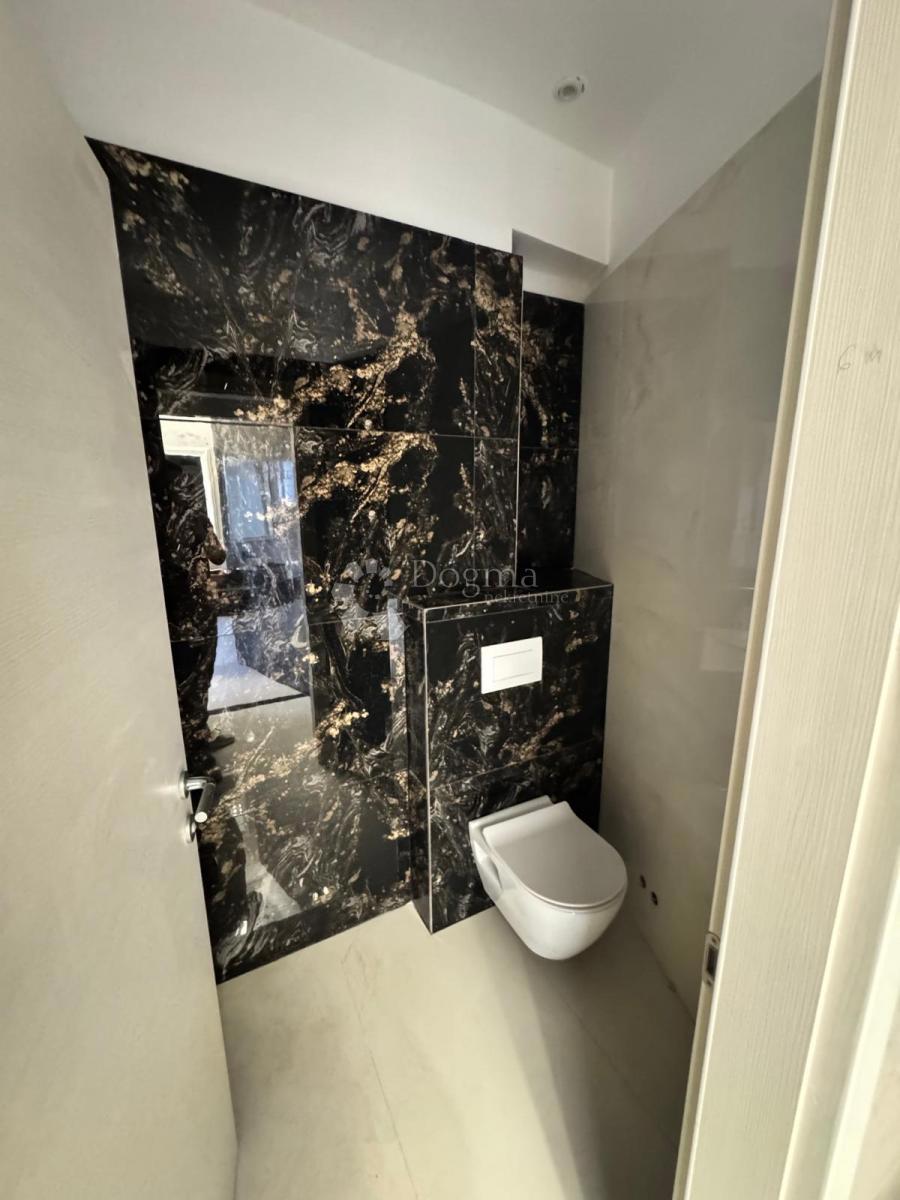 Poslovni prostor Zenta, Split, 192m2