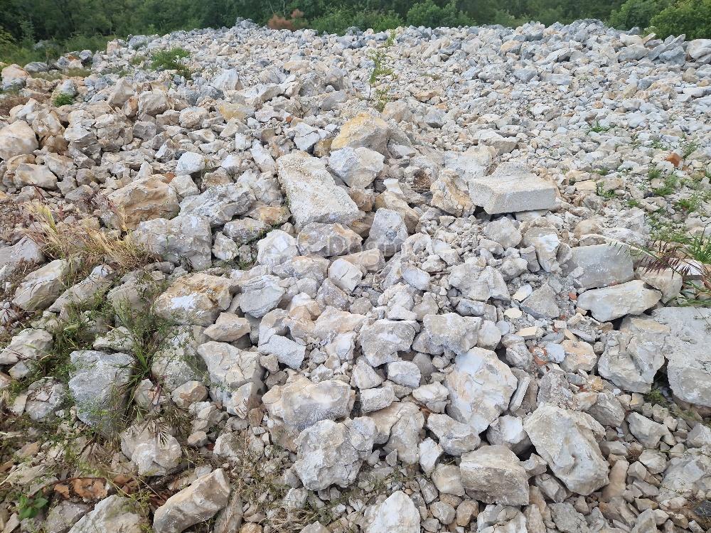 Zazidljivo zemljišče Omišalj, 1.300m2