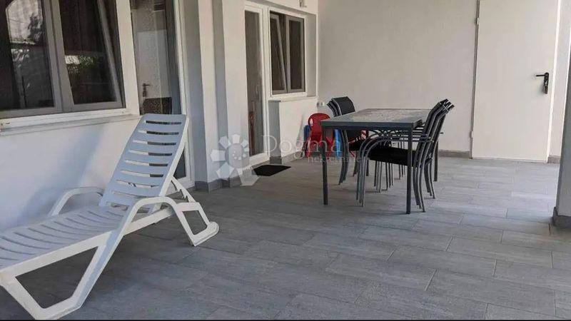 Hiša Pirovac, 170m2