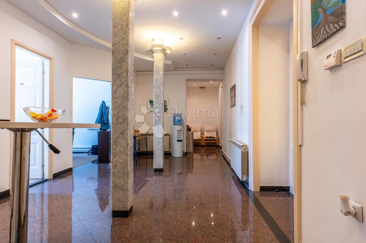Stanovanje Centar, Rijeka, 97,45m2