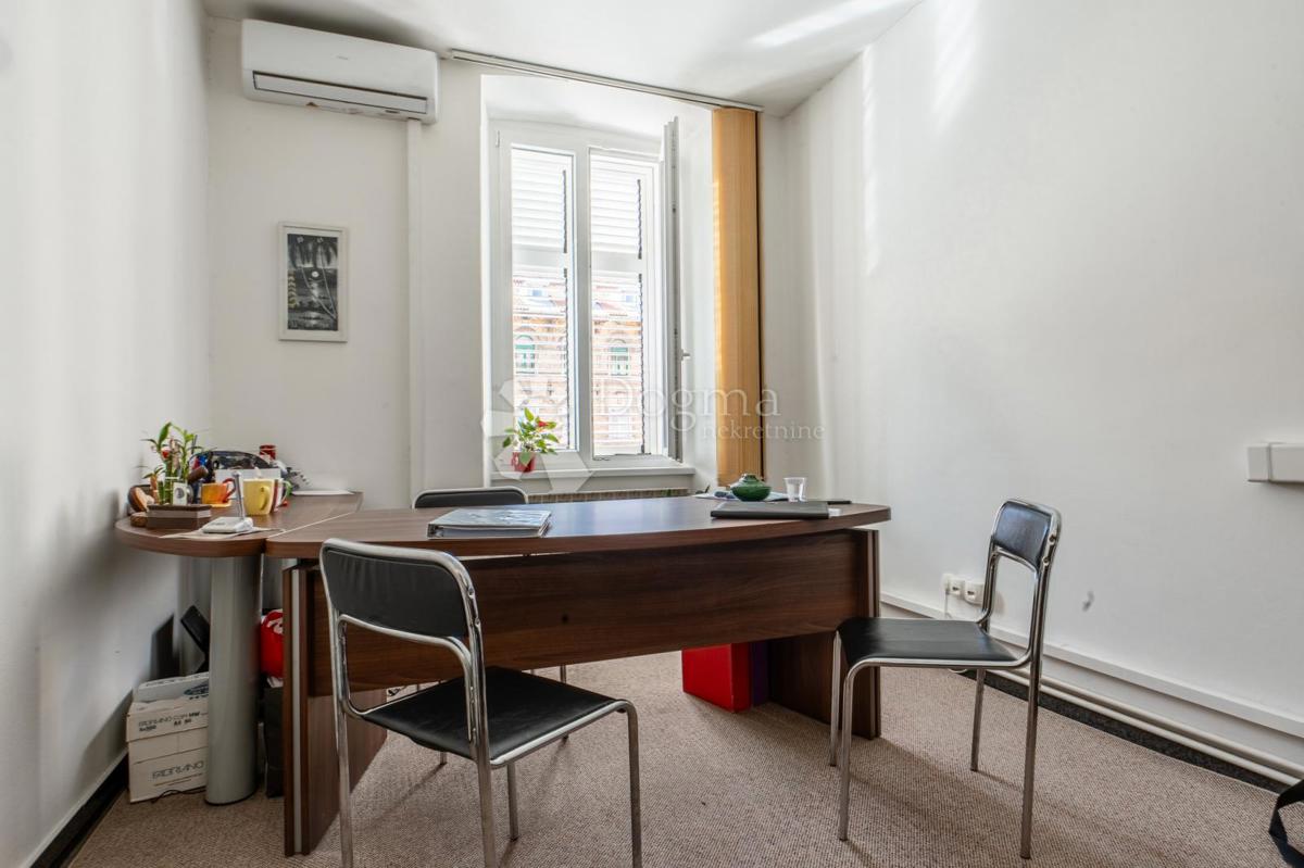 Stanovanje Centar, Rijeka, 97,45m2