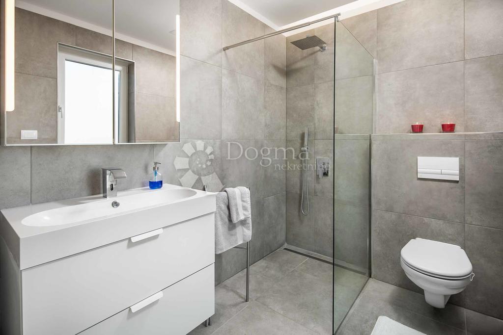 Hiša Labin, 150m2