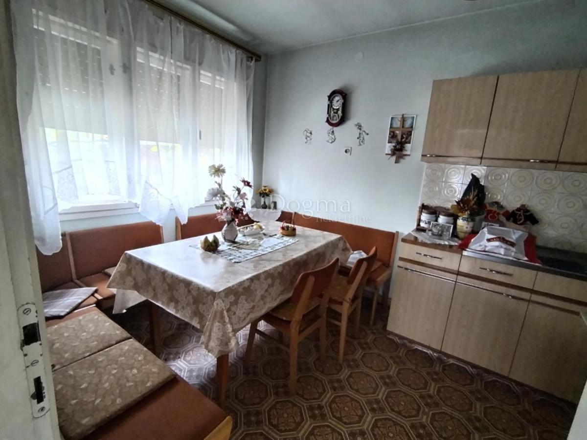 Hiša Haganj, Gradec, 99m2