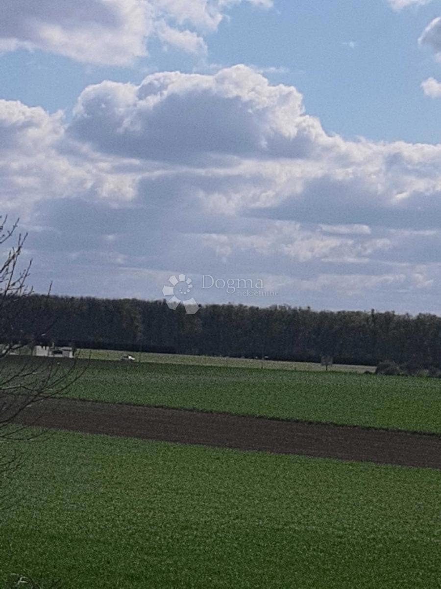 Hiša Vučedol, Vukovar, 78m2