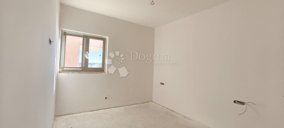 Stanovanje Mandre, Kolan, 89m2