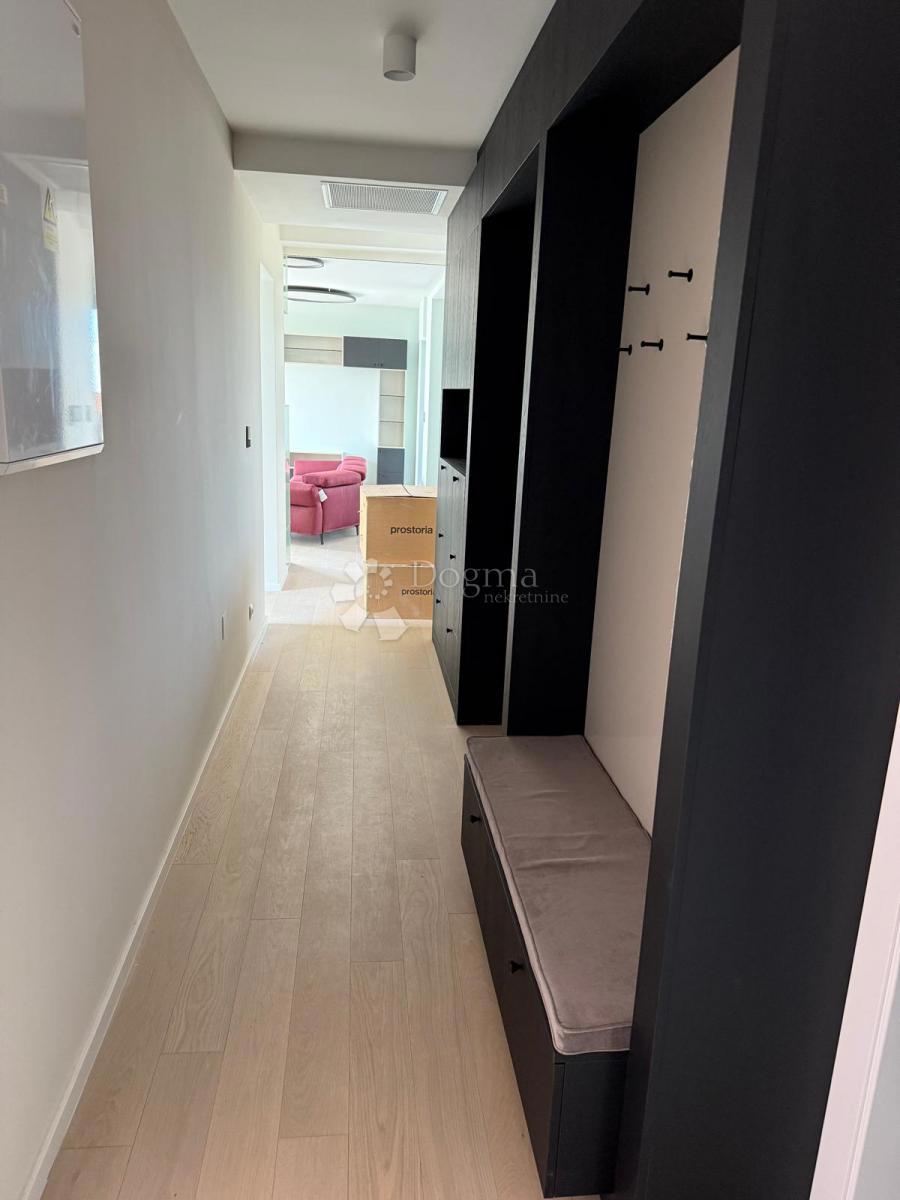 Stanovanje Centar, Varaždin, 174,92m2