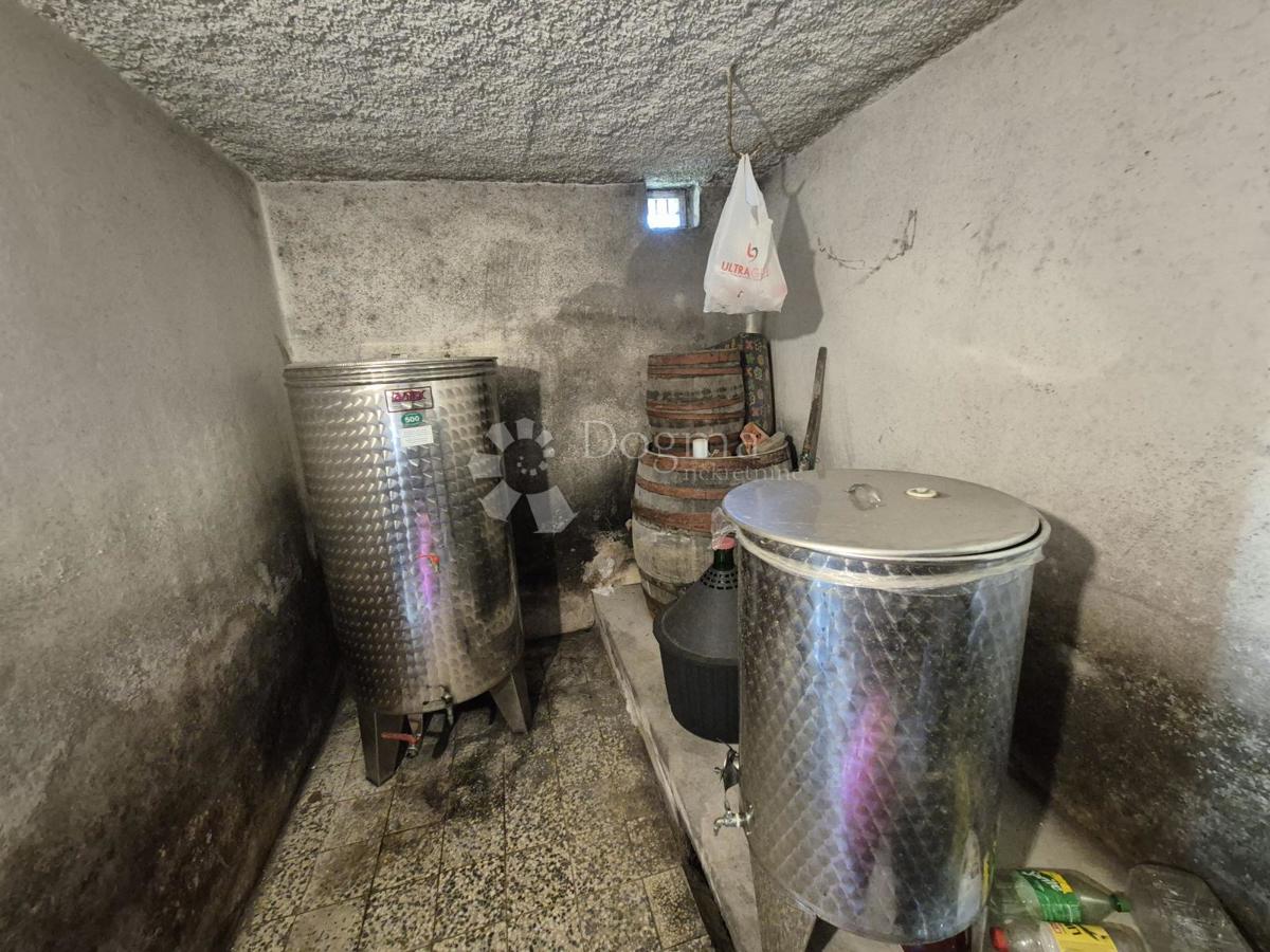 Hiša Donji Škrnik, Kumrovec, 120m2