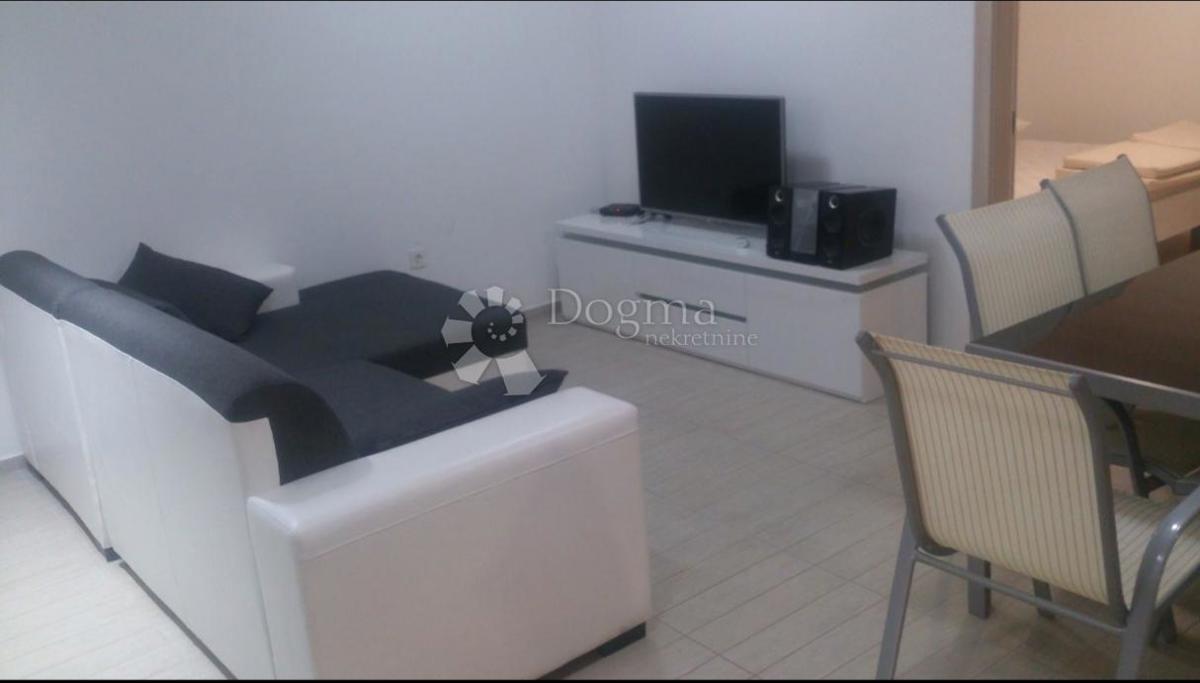 Apartma Ugljan, Preko, 55m2