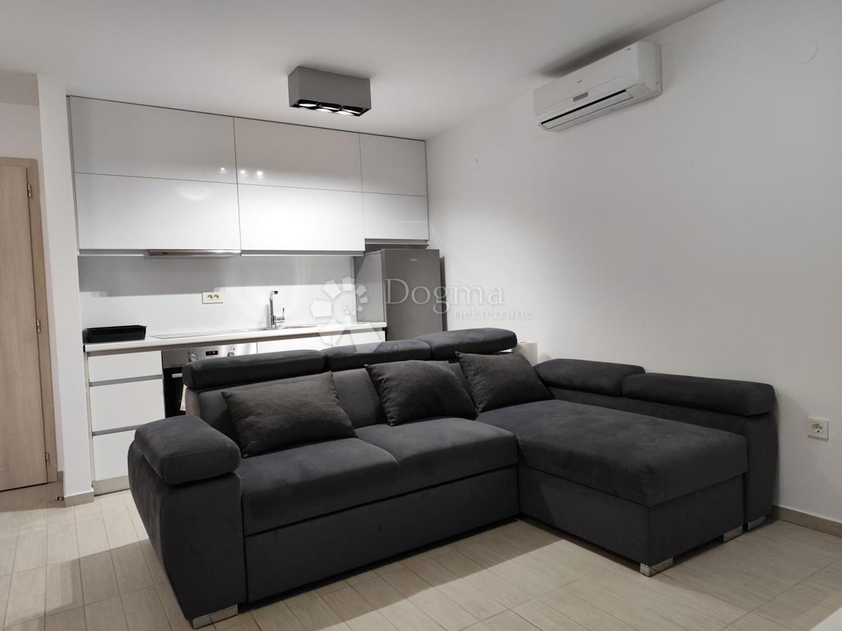 Apartma Ugljan, Preko, 55m2