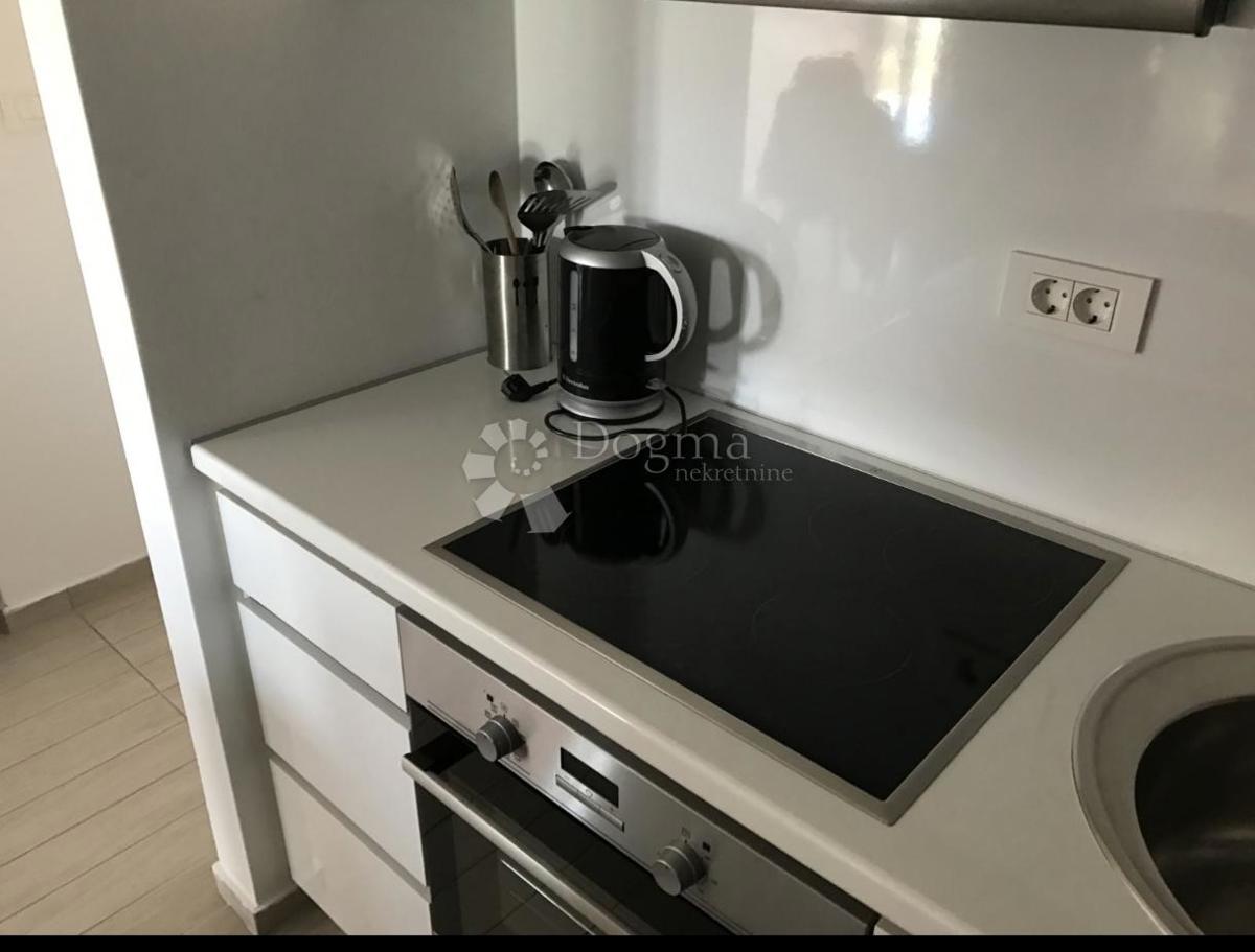 Apartma Ugljan, Preko, 55m2