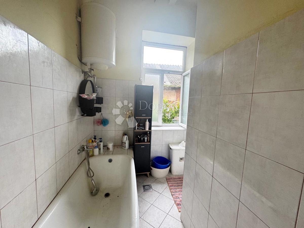 Stanovanje Centar, Rijeka, 78,49m2