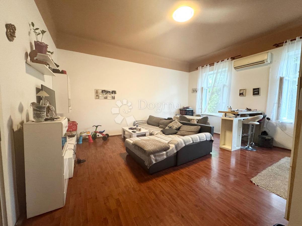 Stanovanje Centar, Rijeka, 78,49m2