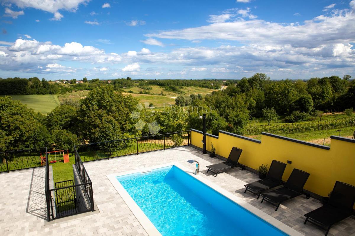 Hiša Stanići, Kapela, 230m2