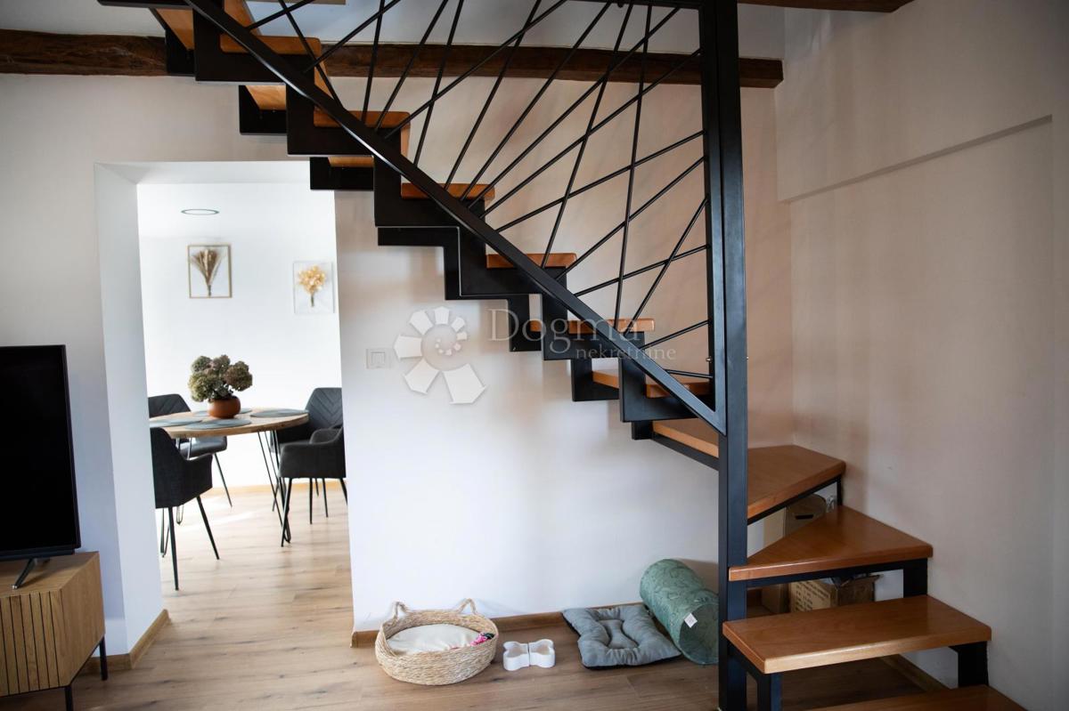 Hiša Stanići, Kapela, 230m2