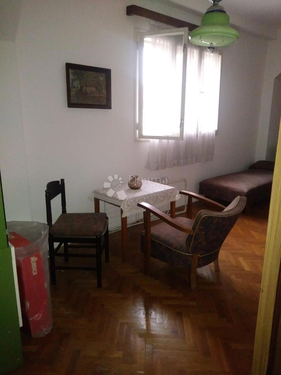 Hiša Trešnjevka, Trešnjevka - Sjever, 180m2