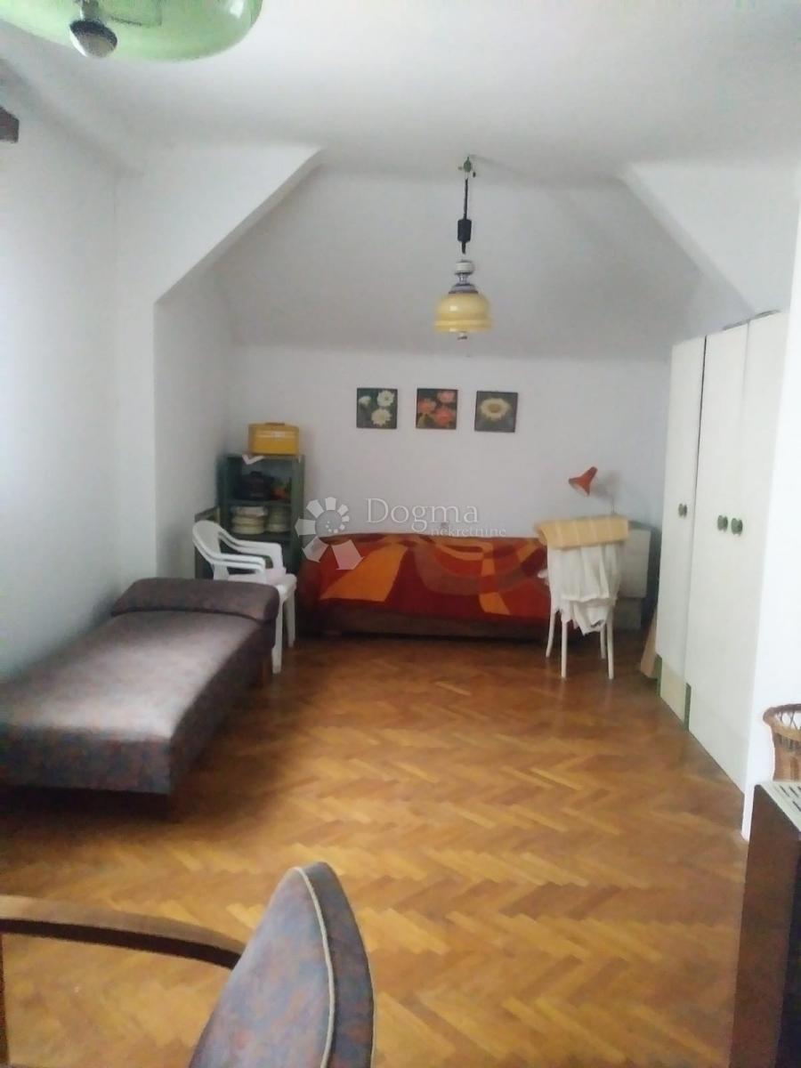 Hiša Trešnjevka, Trešnjevka - Sjever, 180m2