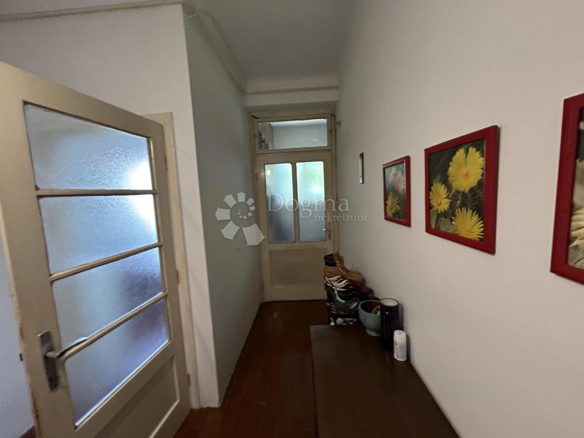 Hiša Trešnjevka, Trešnjevka - Sjever, 180m2