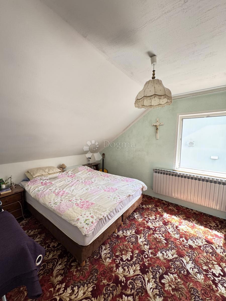 Hiša Črešnjevec, Tuhelj, 102m2