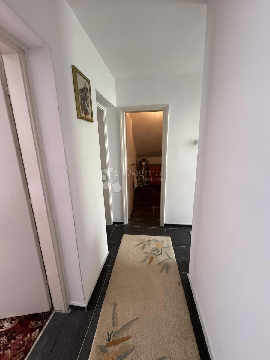 Hiša Črešnjevec, Tuhelj, 102m2