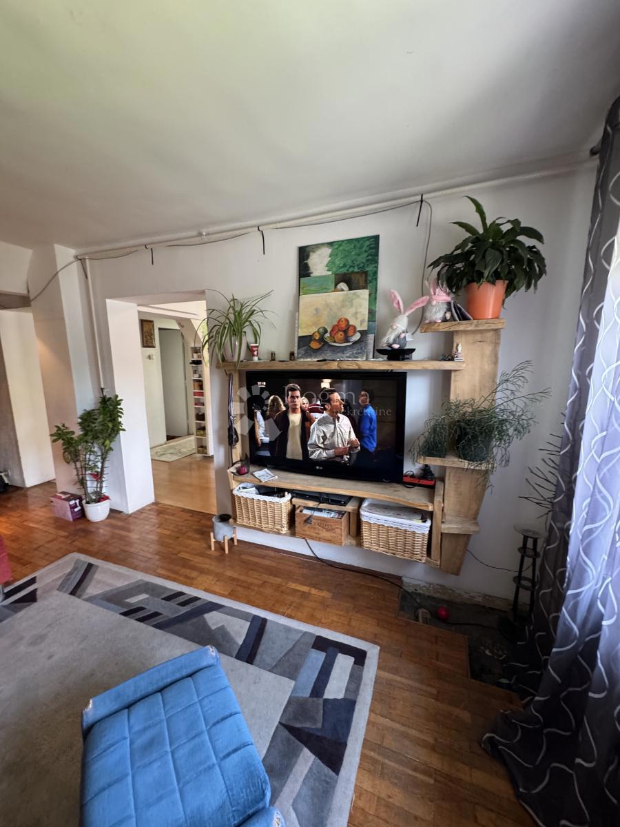 Hiša Črešnjevec, Tuhelj, 102m2
