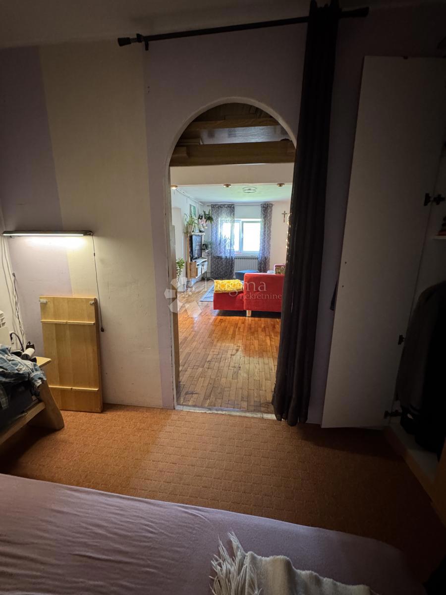 Hiša Črešnjevec, Tuhelj, 102m2