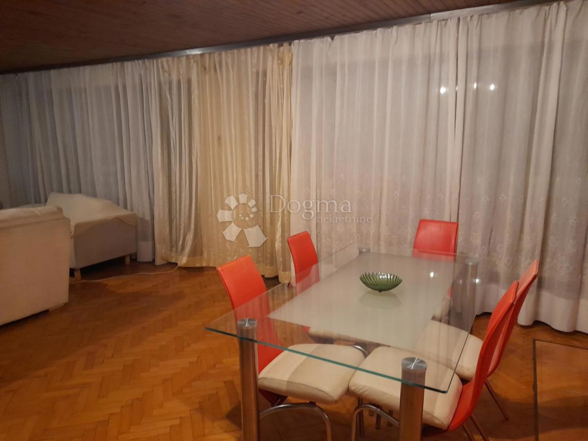 Hiša Peščenica, Peščenica - Žitnjak, 210m2
