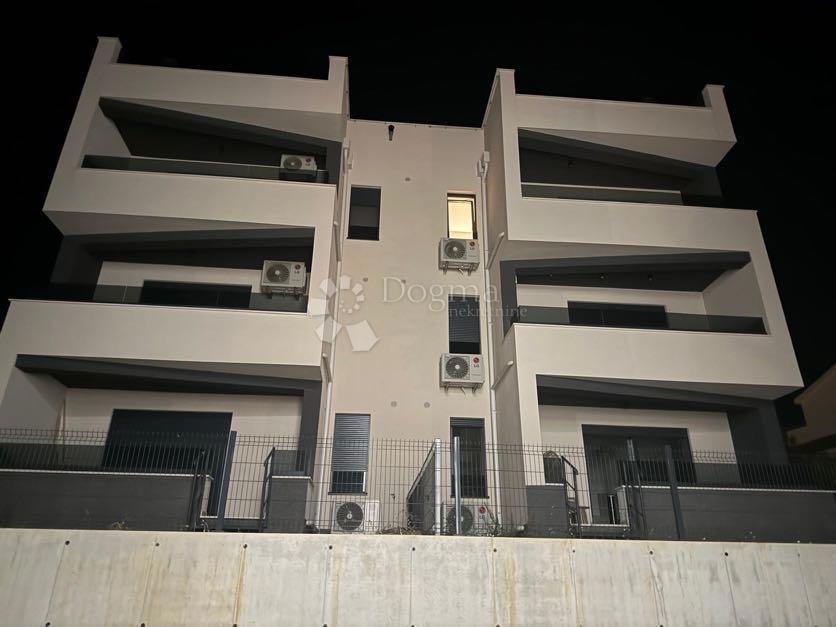Stanovanje Diklo, Zadar, 80m2