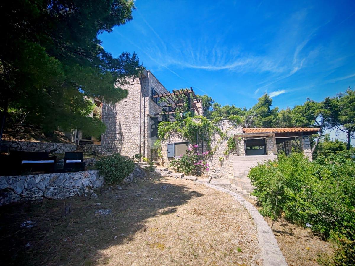 Hiša Zlarin, Šibenik - Okolica, 168m2