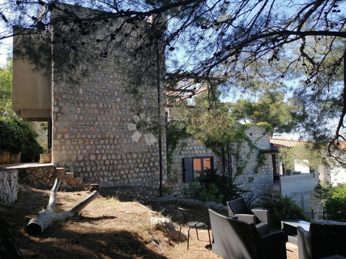 Hiša Zlarin, Šibenik - Okolica, 168m2