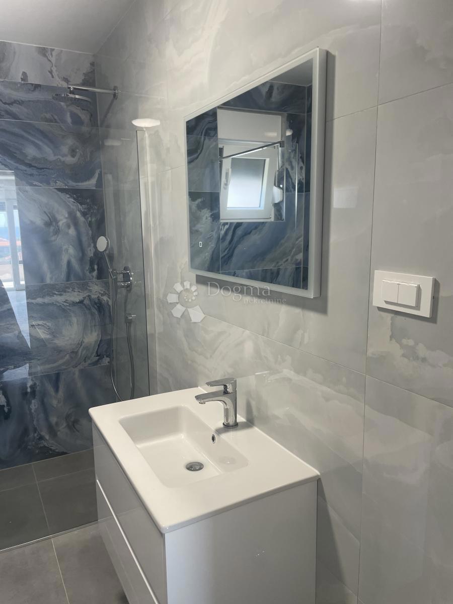 Apartma Mandre, Kolan, 70m2