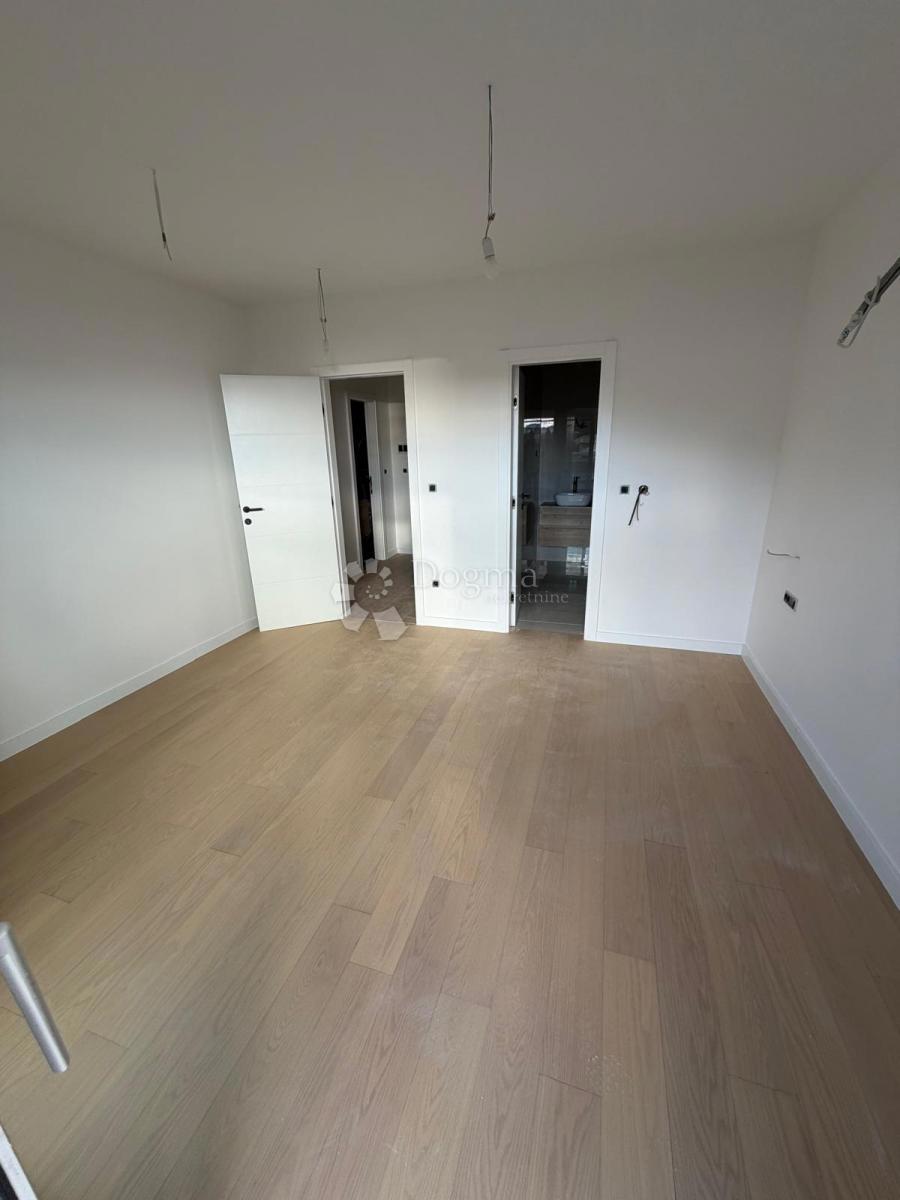 Stanovanje Seget Donji, Seget, 108m2