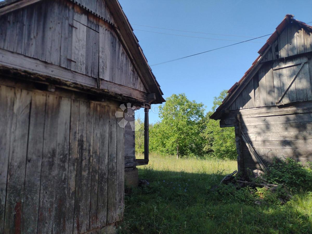 Hiša Dugo Selo Lasinjsko, Gvozd, 75m2
