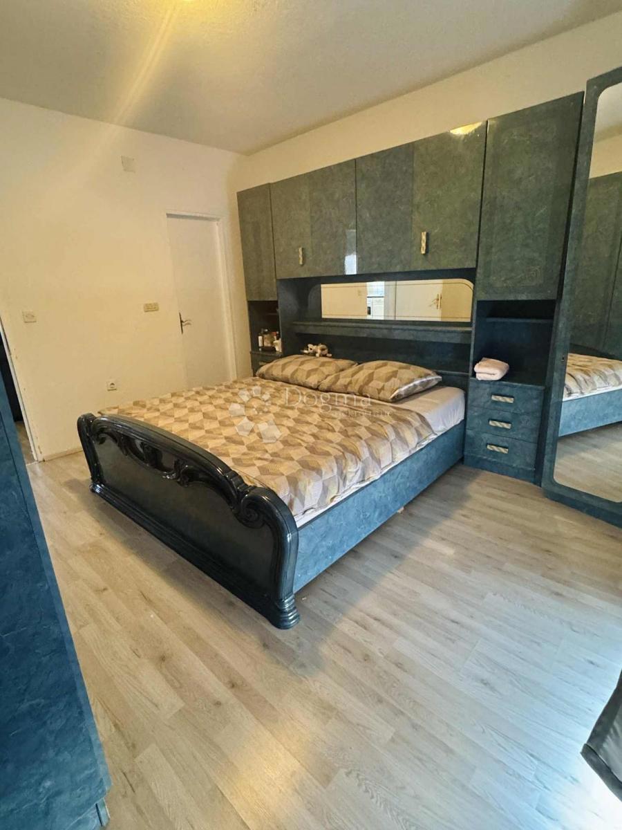 Hiša Vodice, 270m2