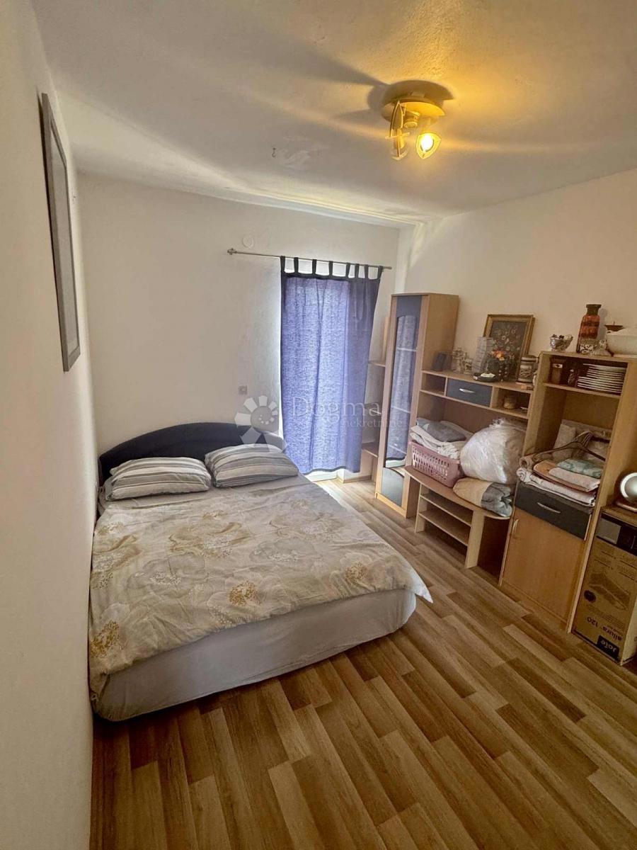 Hiša Vodice, 270m2