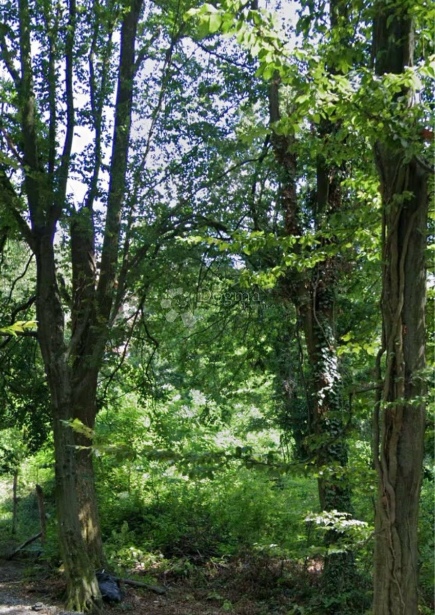 Zazidljivo zemljišče Vrhovec, Črnomerec, 2.364m2