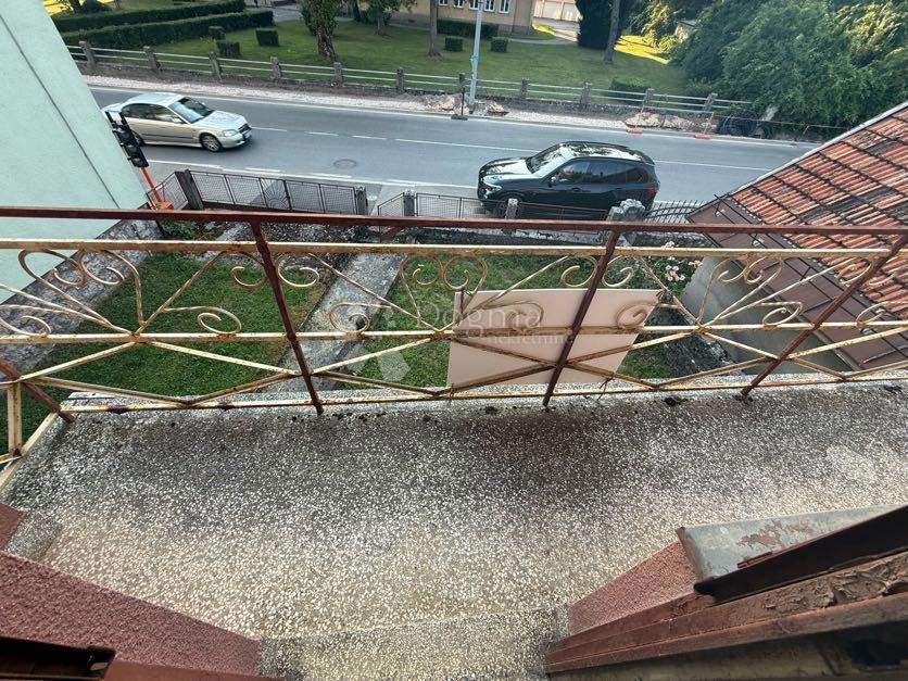 Hiša Centar, Gospić, 280m2