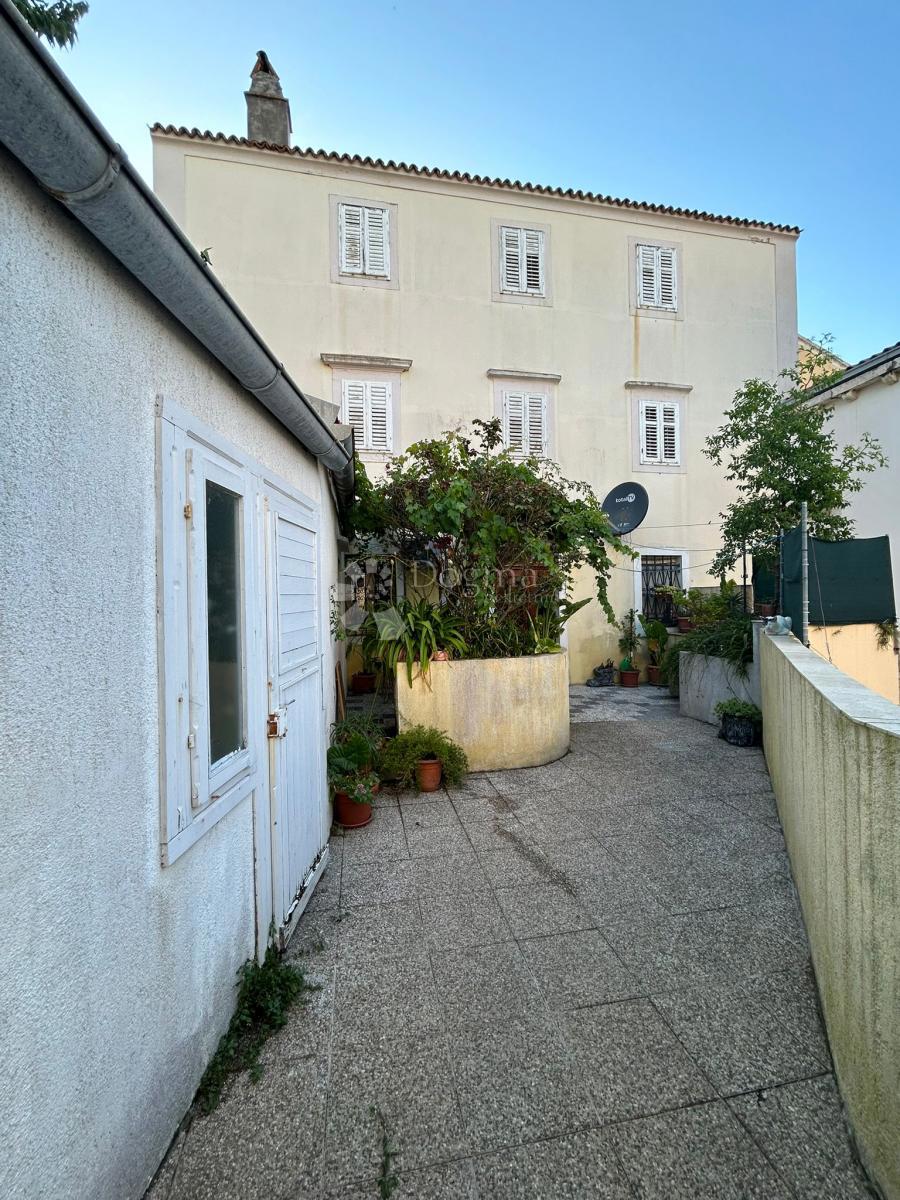 Hiša Mali Lošinj, 127m2