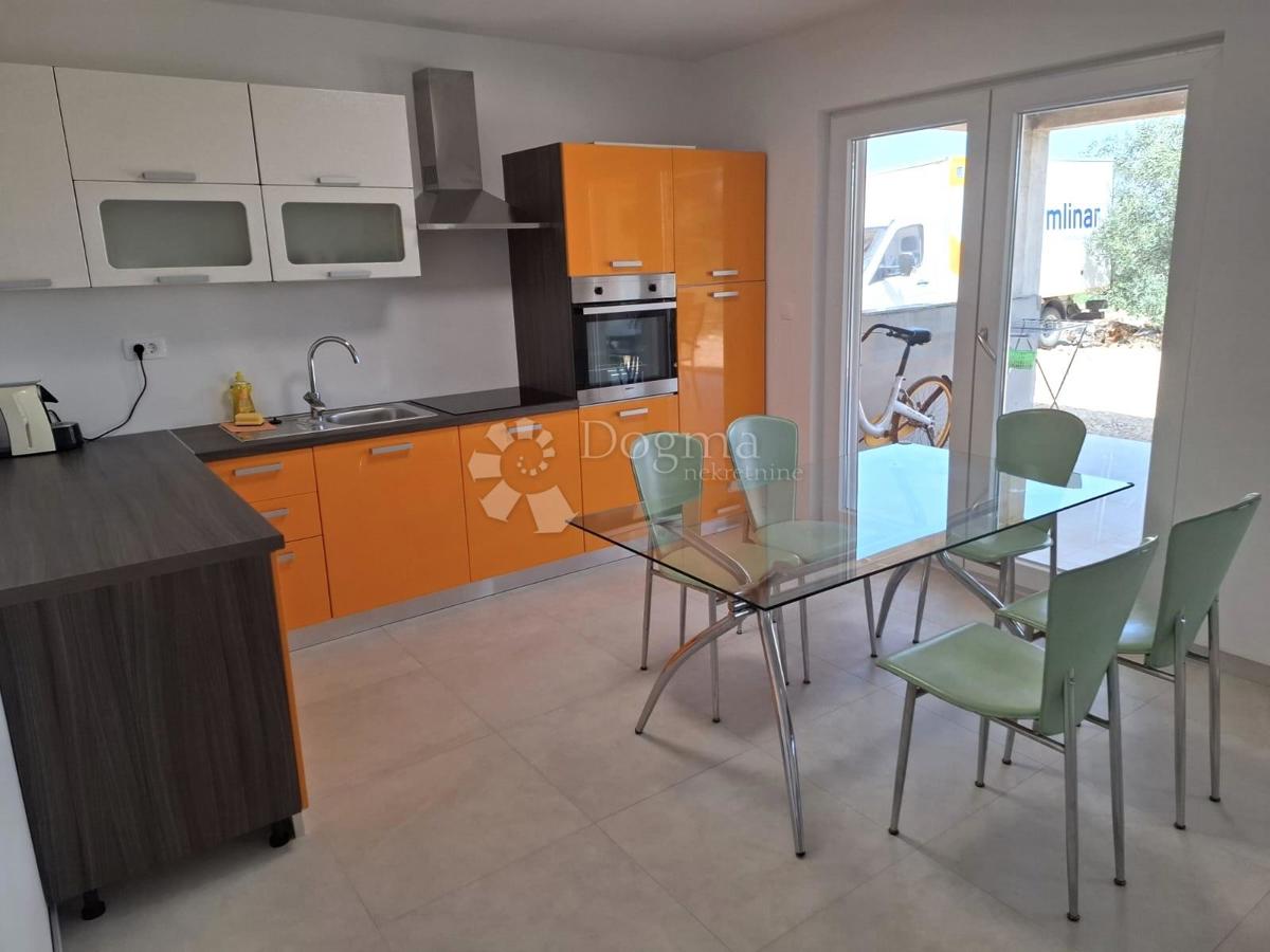 Hiša Banj, Pašman, 300m2