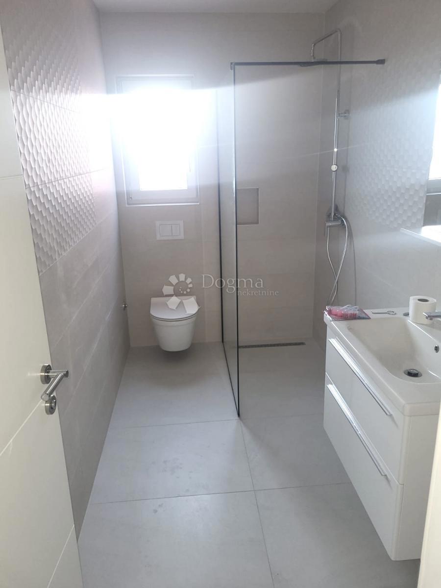 Hiša Banj, Pašman, 300m2