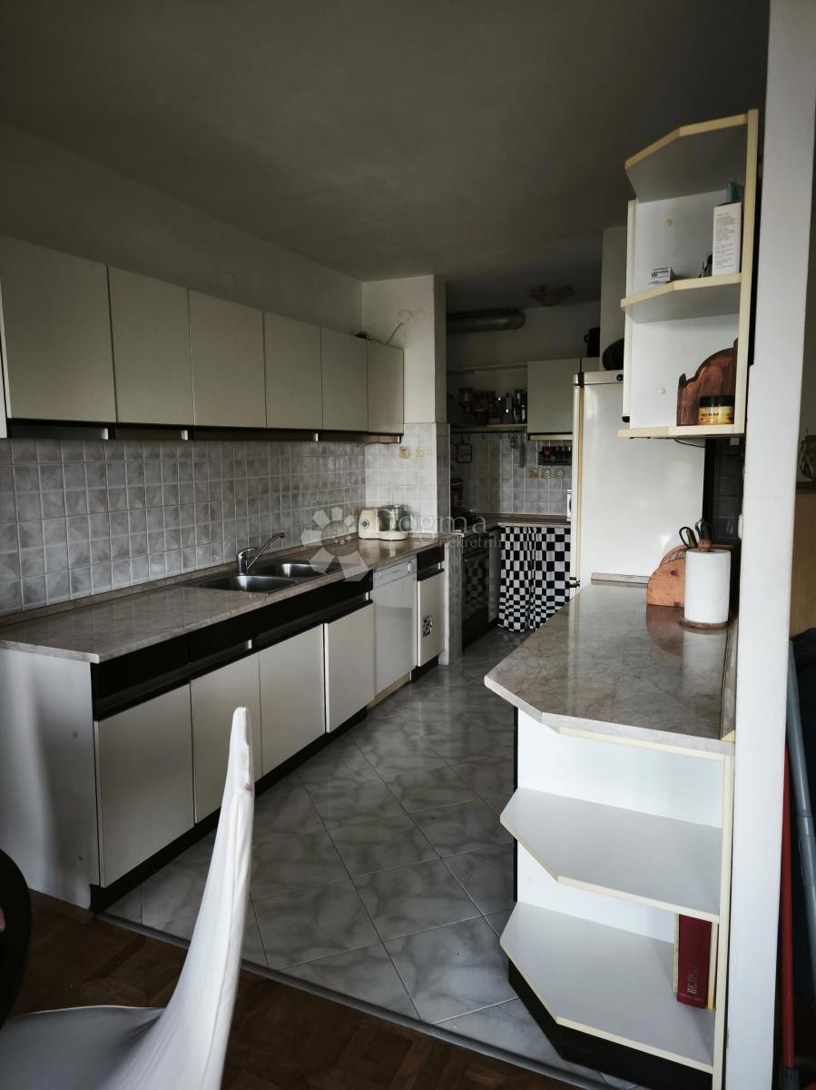 Stanovanje Veruda, Pula, 78,60m2